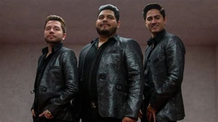 'Que Te Trague La Tierra' - mexicano Canción