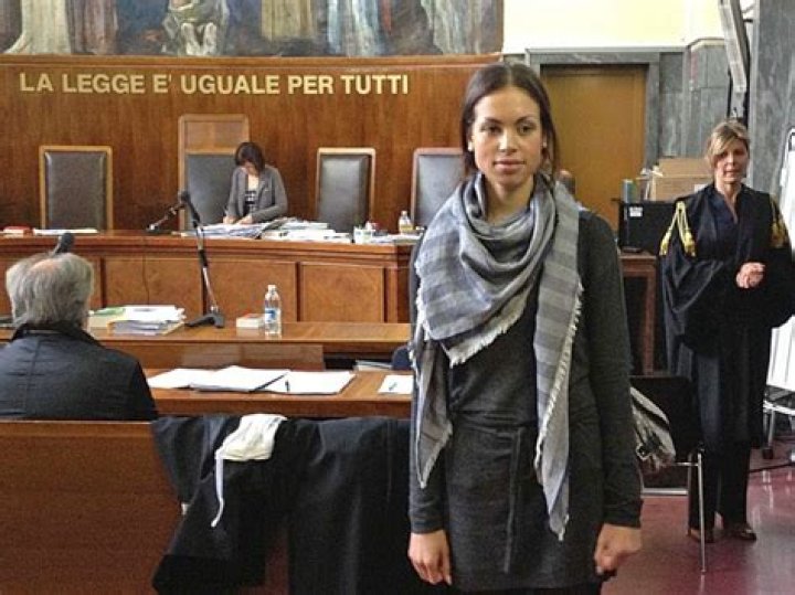 'Ruby the heart stealer' denies Berlusconi sex allegations