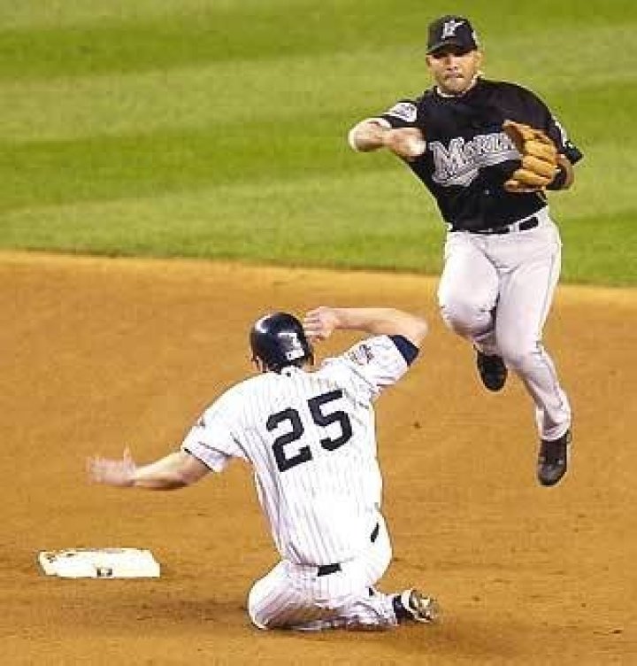 	2003: Marlins win World Series in classic Game 6	