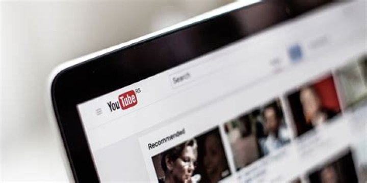 5 Apps to Fix YouTube Fails and Overcome Limitations