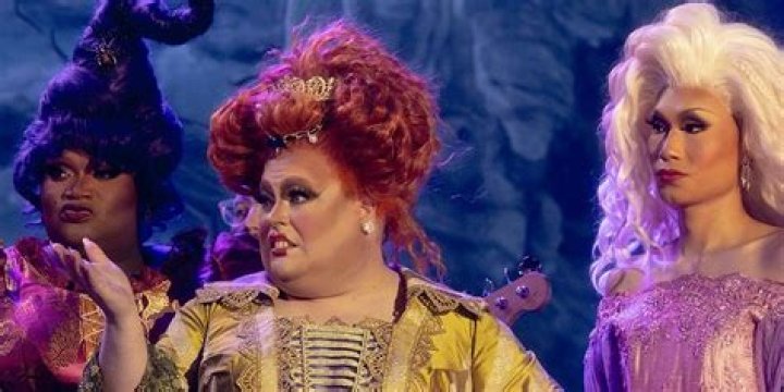5 Ways 'Hocus Pocus 2' Is Different From The Original (& 5 Ways It's Similar)