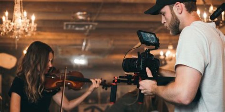 5 Ways to Find the Best Documentary Films and Docuseries to Watch Online