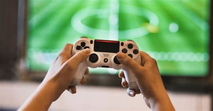 7 Reasons Why Console Gaming Is Better Than PC Gaming