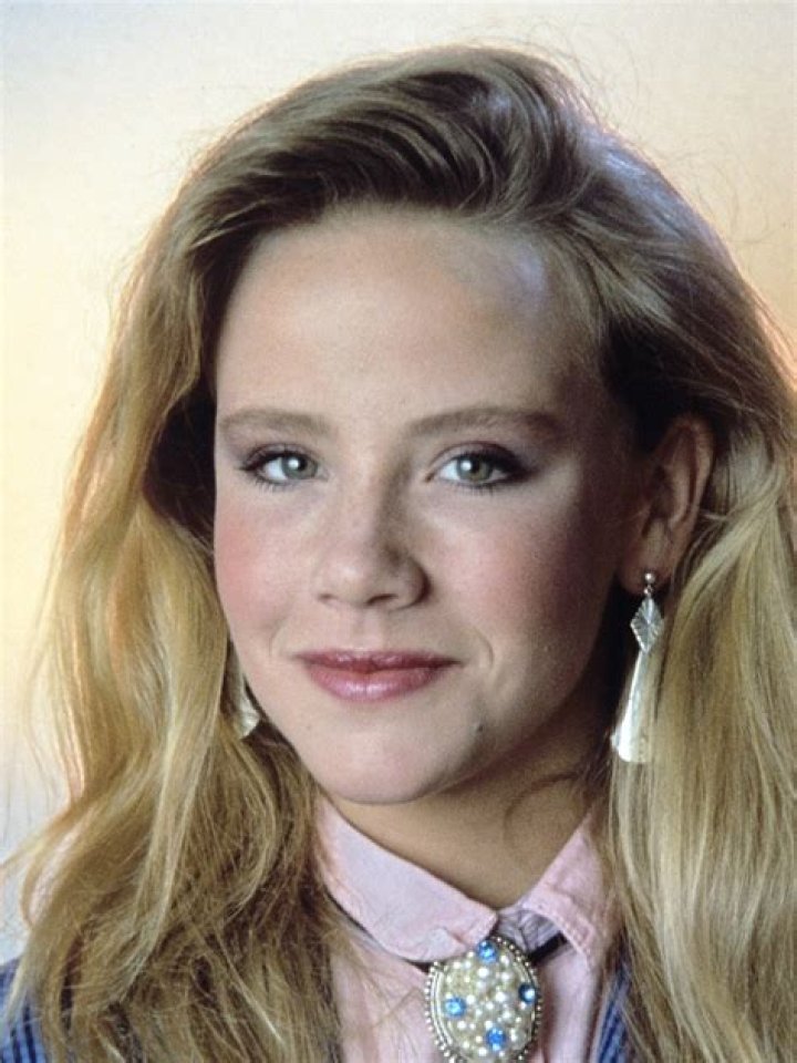 A Comprehensive Look At Actress Amanda Peterson: Her Life, Career, And Legacy