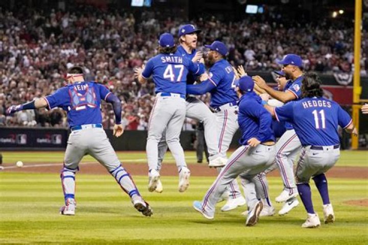 A look at the Fall Classic between the Arizona Diamondbacks and Texas Rangers