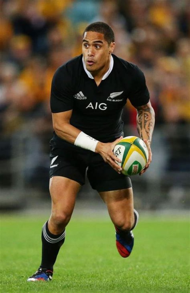 Aaron Smith Taille