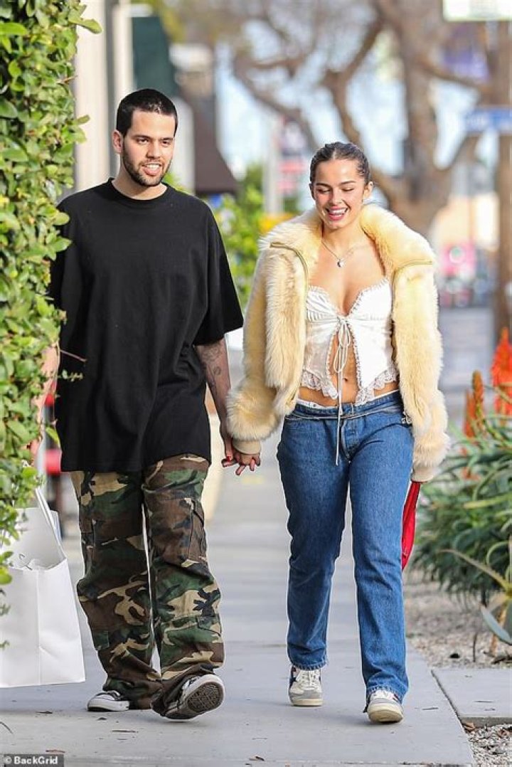 Addison Rae spotted kissing rumored boyfriend Omer Fedi by paparazzi