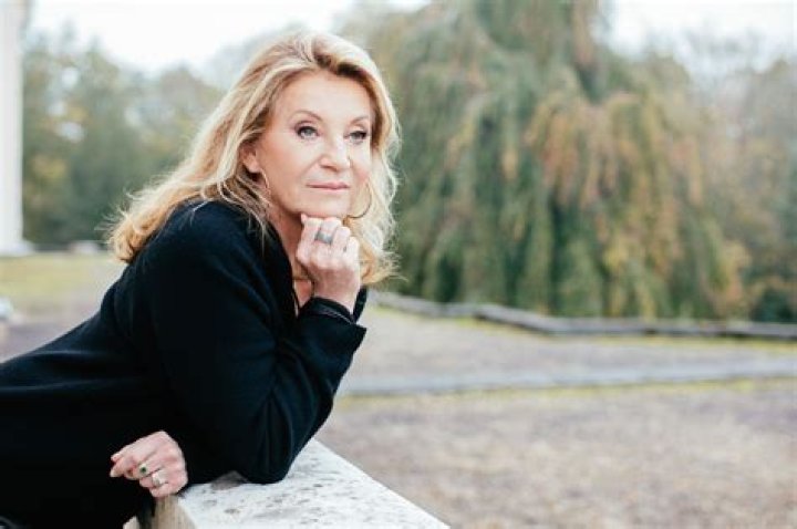 Age Sheila Fils