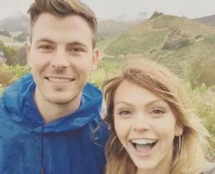 Aimeé Teegarden And Partner Chris Skinner Dating Since 2012