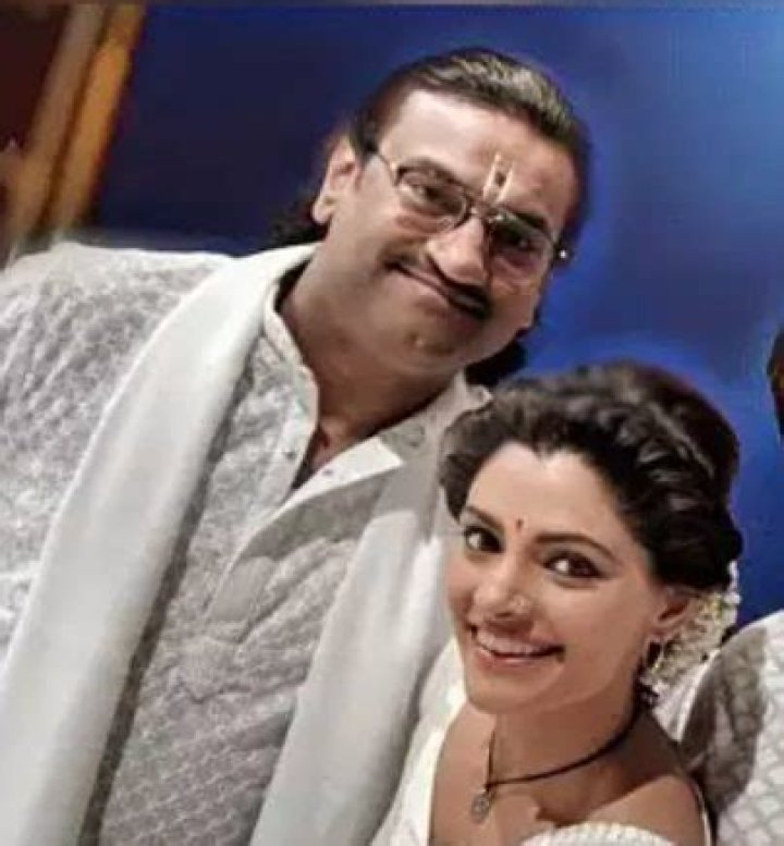 Ajay Gogavale Wiki, Caste, Biography, Family, Wife