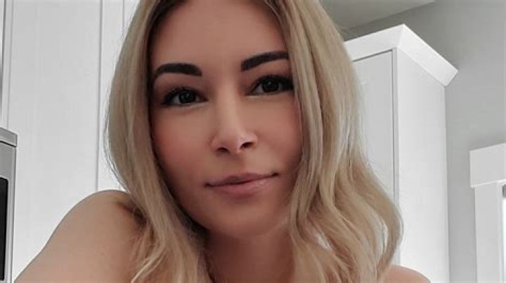 Alinity explains why sexual content on Twitch won't stop despite Amouranth & Indiefoxx bans