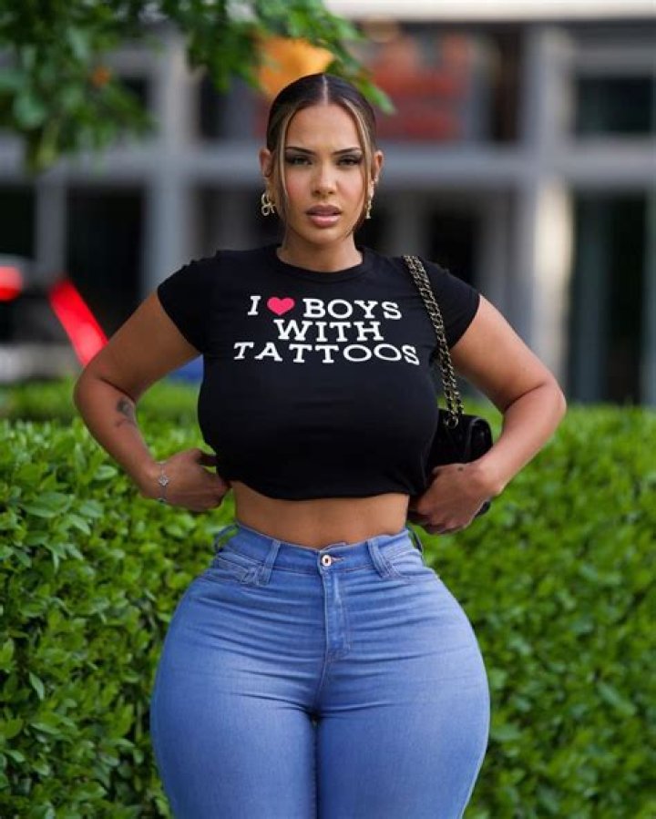 Amirah Dyme - Bio, Age, Single, Nationality, Body Measurement, Career