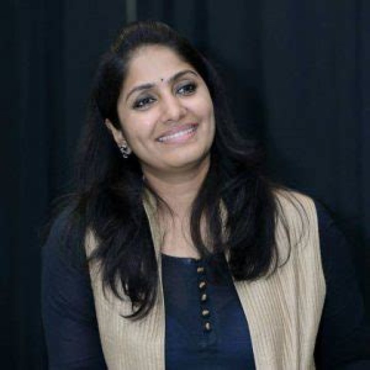 Anchor Jhansi Laxmi Wiki| Biography| Height| Age| Husband| Caste| Family