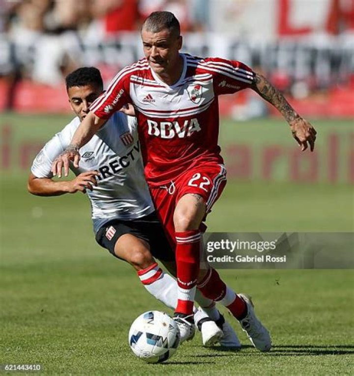 Andrés D’Alessandro plays last match for Inter after 12 seasons
