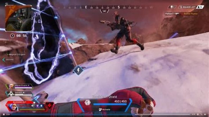 Apex Legends interaction with Wraith Portals and Wattson nodes is deadly
