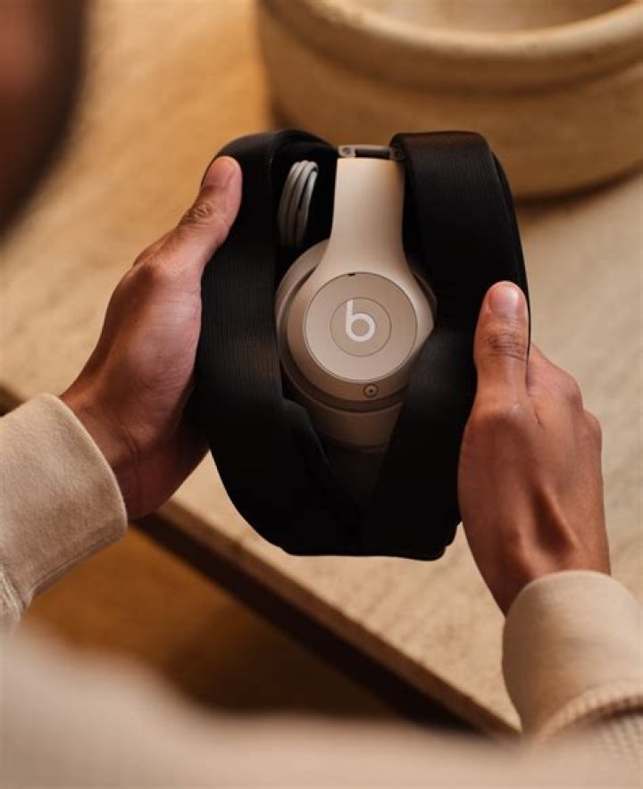 	Apple: Free $350 Beats headphones, special savings for students with iPad or Mac purchase	