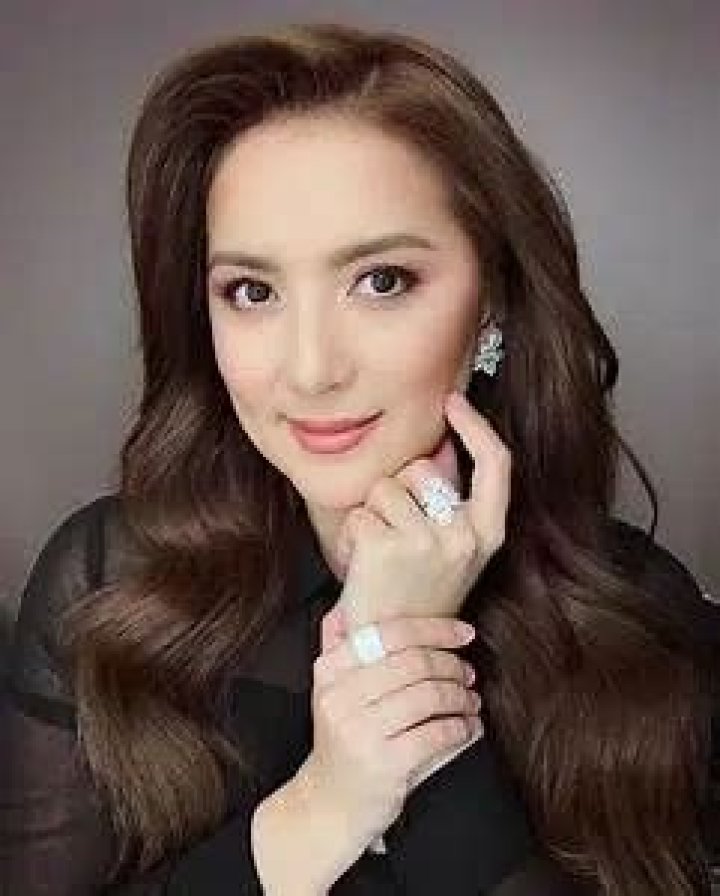 Ara Mina: Wiki, Bio, Age, Net Worth, Husband, Kids, Career, Ethnicity