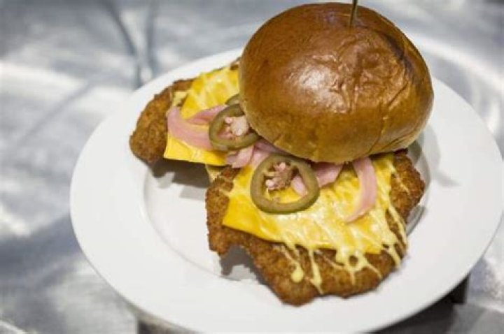 	As Soldier Field dishes new menu, one sandwich is literally too cool	