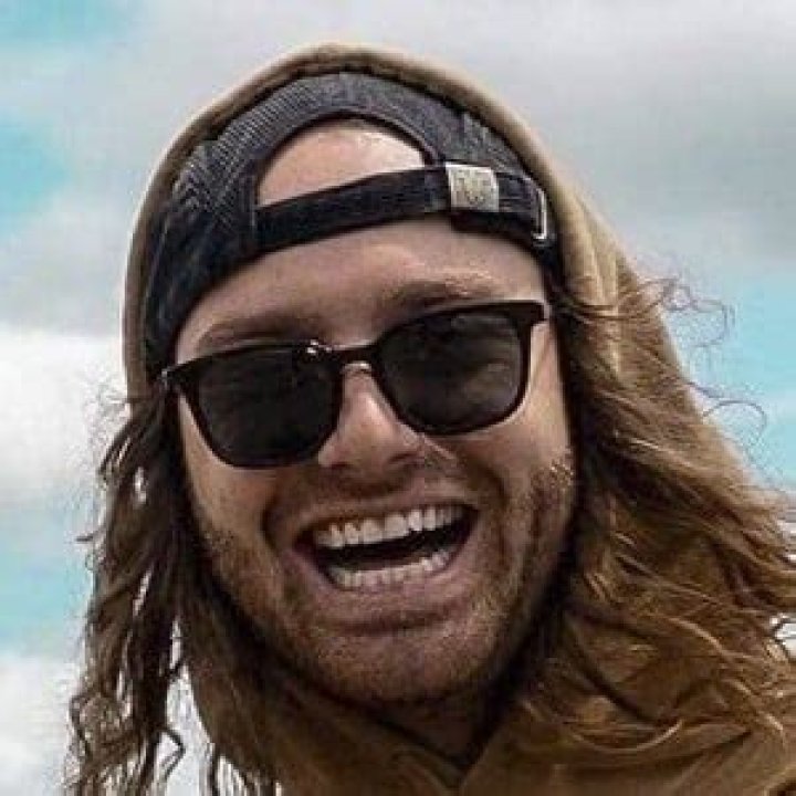 Austin Gosney Net Worth | Age, Height, Weight, Dating And More