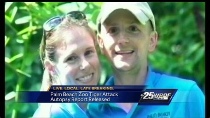 	Autopsy report details zookeeper’s last moments before tiger attack; zoo disputes findings	