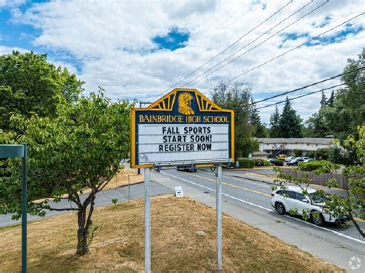 Bainbridge High School - Bainbridge