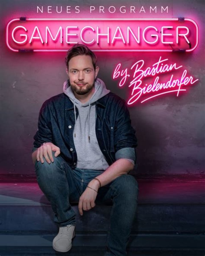 Bastian Bielendorfer Vermögen