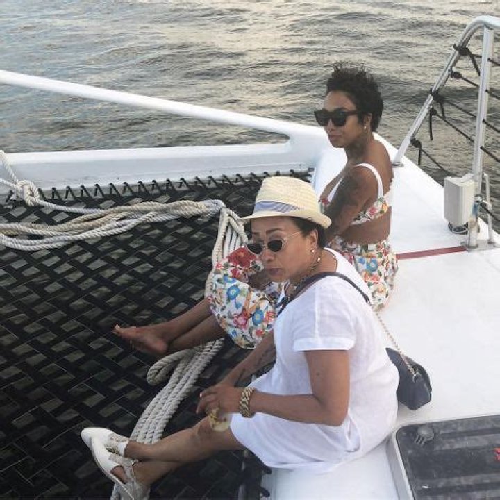 Beautiful Jakeita Days Seems Too Hot To Be Single: Know Her Past & Current Relationship Status