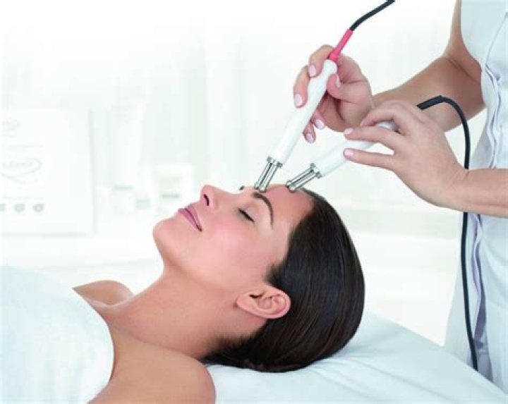 Beauty Fix: Elemis Biotec Sonic Skin-Radiance Facial