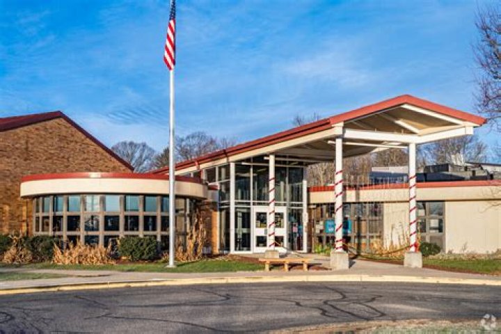 Benjamin Franklin Elementary School - Bethel Park