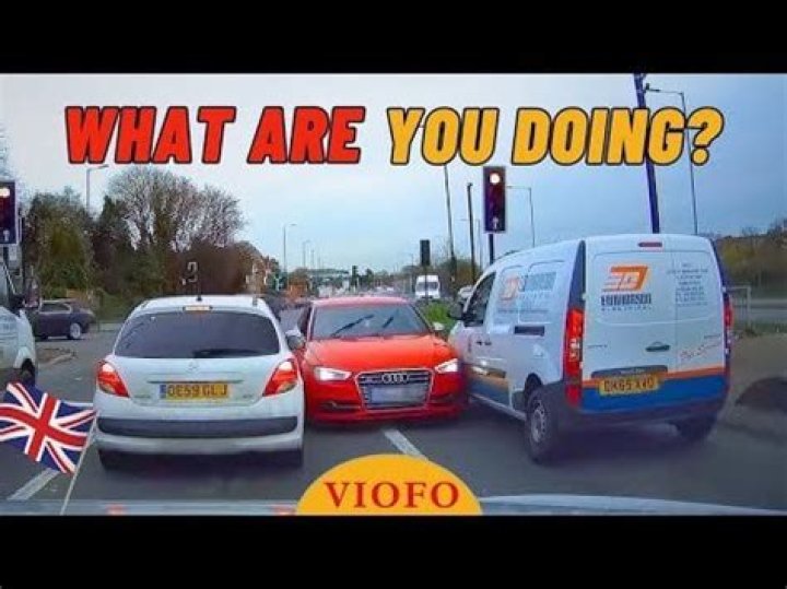Best of r/IdiotsInCars: Most ridiculous driving fails caught on camera