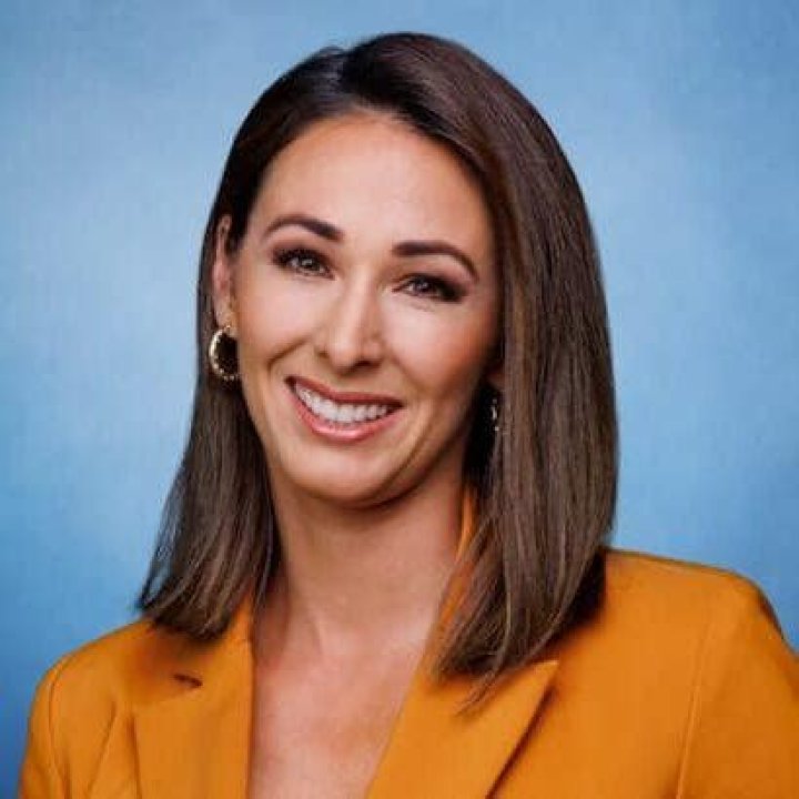 Bianca Castro Bio, Age, Height, Husband, Salary, Net Worth NBC5