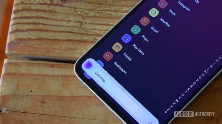 Bixby constantly listening, respond to absolutely everything. among other problems.