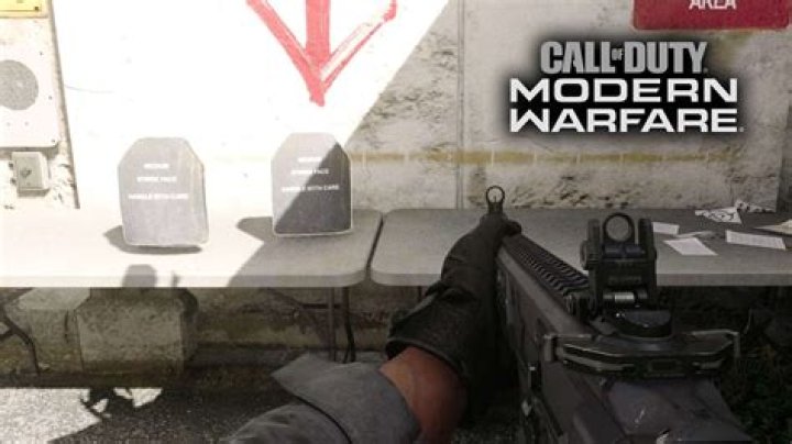 Bizarre Modern Warfare bug brings Warzone armor plates to multiplayer