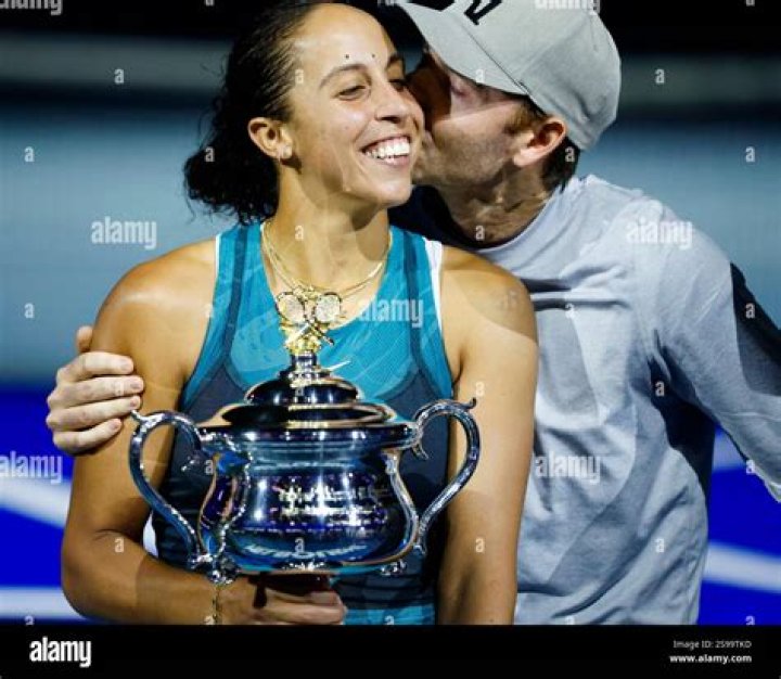 Bjorn Fratangelo: Wiki, Bio, Age, Tennis, Career, Ranking, Girlfriend
