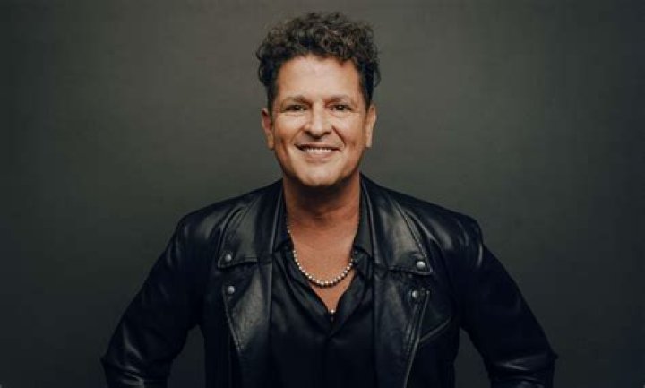 Carlos Vives: A Timeless Icon - Discovering His Age And Legacy