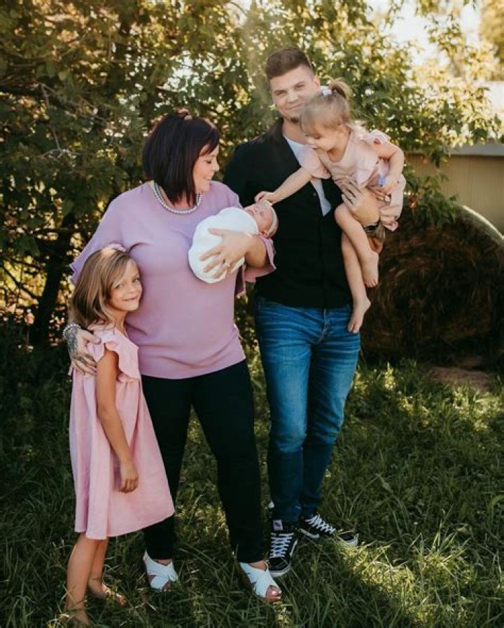 Catelynn Baltierra Lowell Age, Wiki, Weight Loss, Net Worth, Daughter, Baby