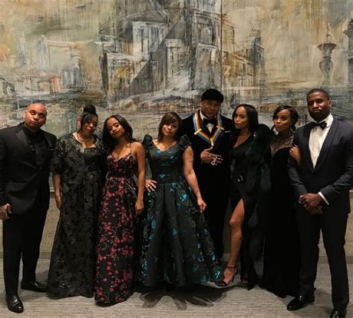 CELEBRITY DAD LL COOL J MAKES HISTORY AS THE FIRST RAPPER HONORED BY THE KENNEDY CENTER