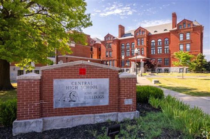 Central High School - Springfield