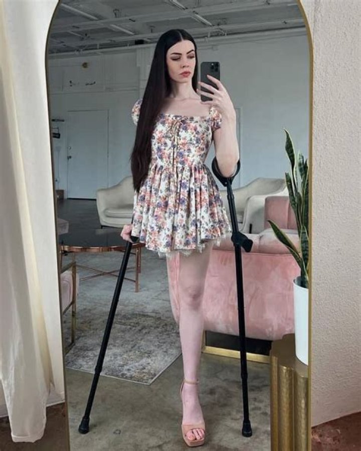 Cherie Louise - Bio, Age, Height, Net Worth, Facts, Nationality