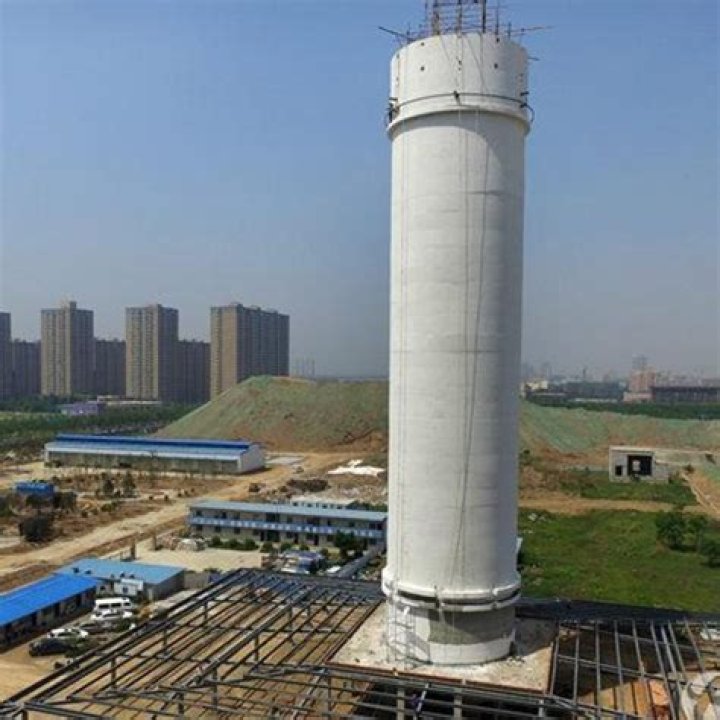 China builds ‘world’s biggest air purifier’ (and it seems to be working)