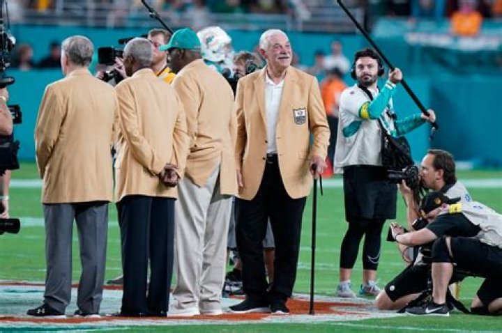 	Chris Perkins: Heads up: When it comes to the coin toss, the Dolphins have been flipping great	