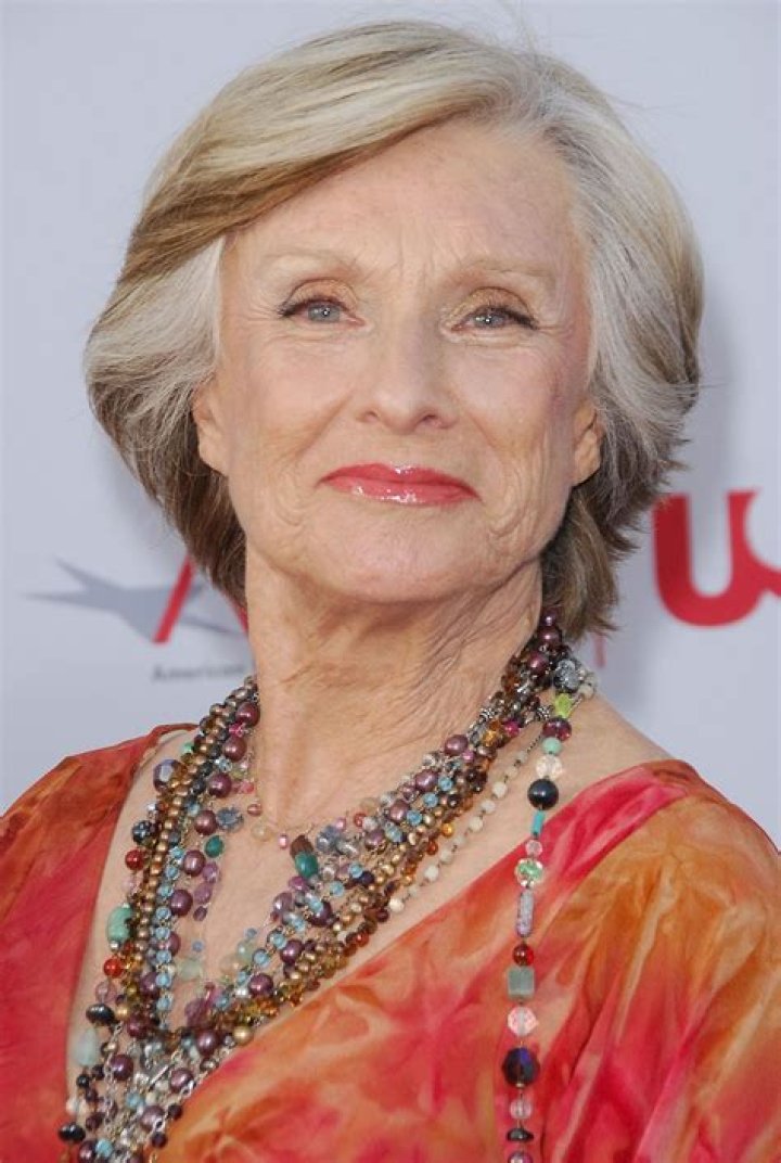 Cloris Leachman Biography