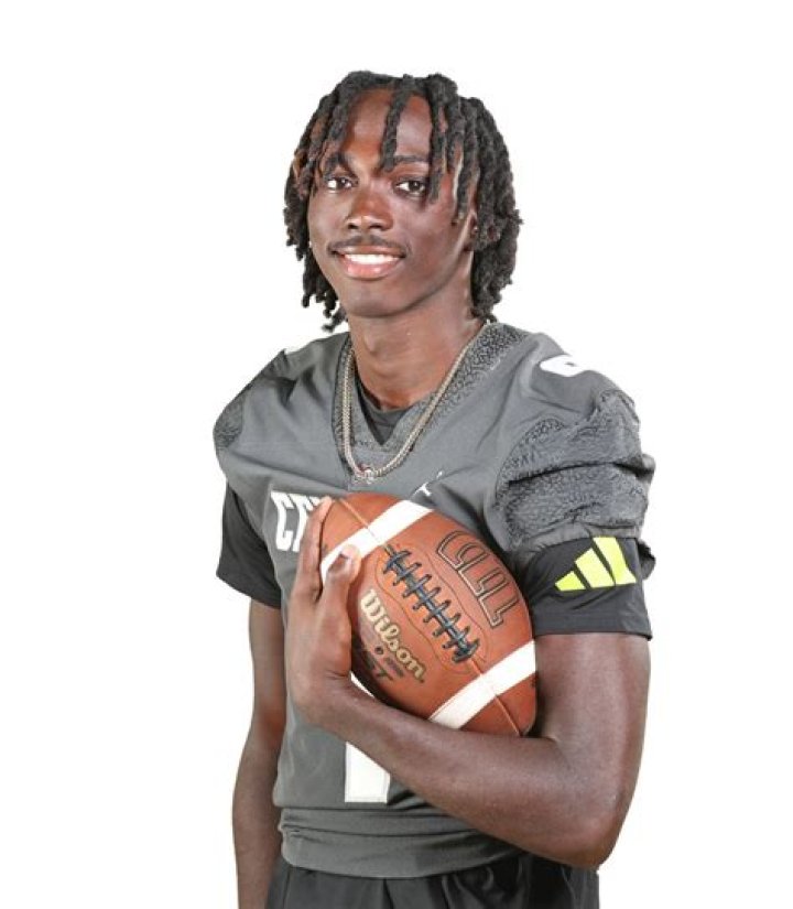 
College Sports |	Hurricanes land blue-chip wide receiver Waden Charles	