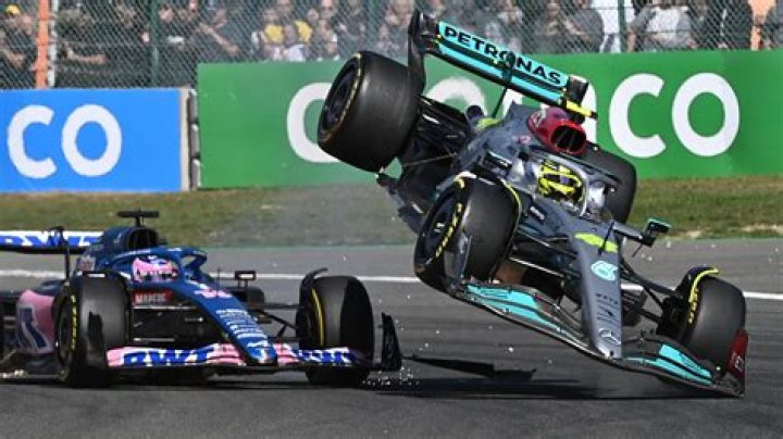 Correa seeking answers after “haunting” Aitken crash at Spa | F1