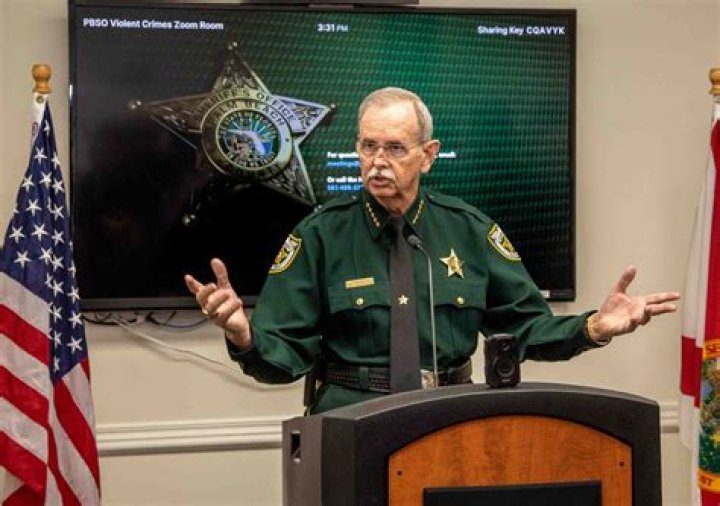 
Crime and Public Safety |	PBSO deputy shoots and kills man in fight during arrest attempt	