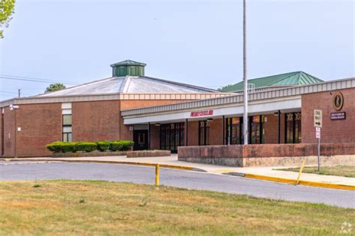 Crossland High School - Temple Hills