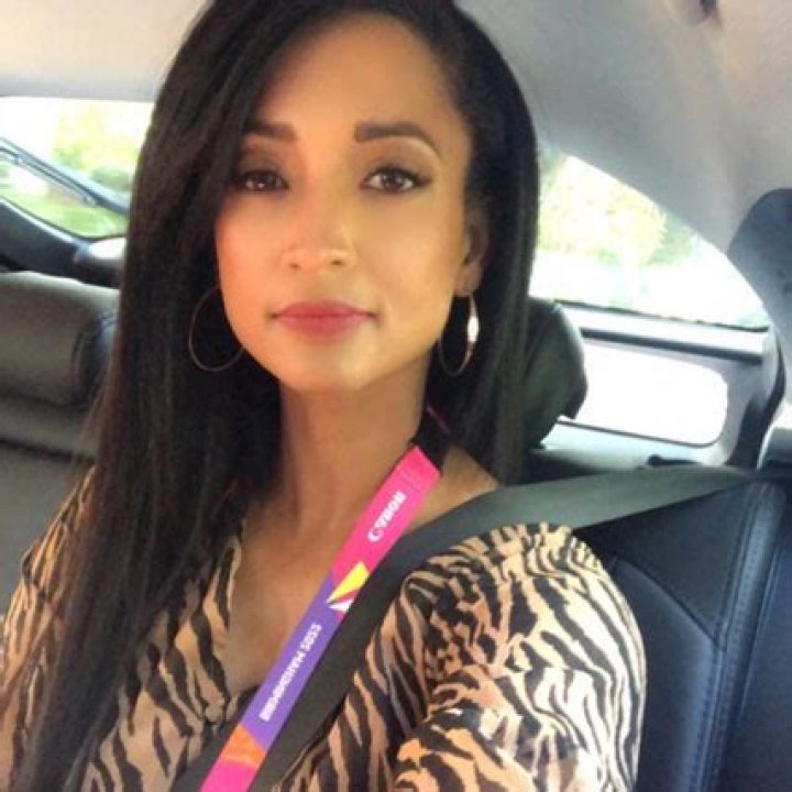 Crystal Arnold Cricket, Wikipedia, Age, Bio, Married, Wedding, Parents