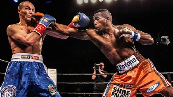 	Cuban boxer Erislandy Lara stops Jan Zaveck at Hialeah Park to retain title	