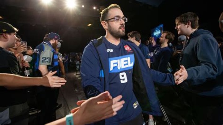 Dallas Fuel release HarryHook over 'misogynistic' Discord messages