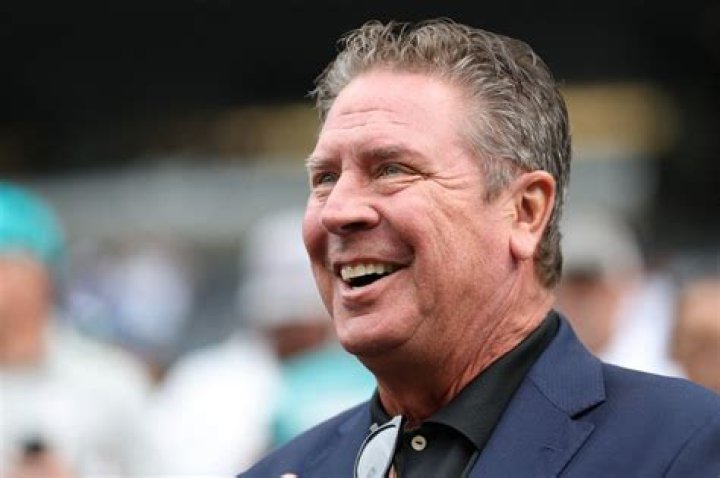 Dan Marino’S Net Worth 2024